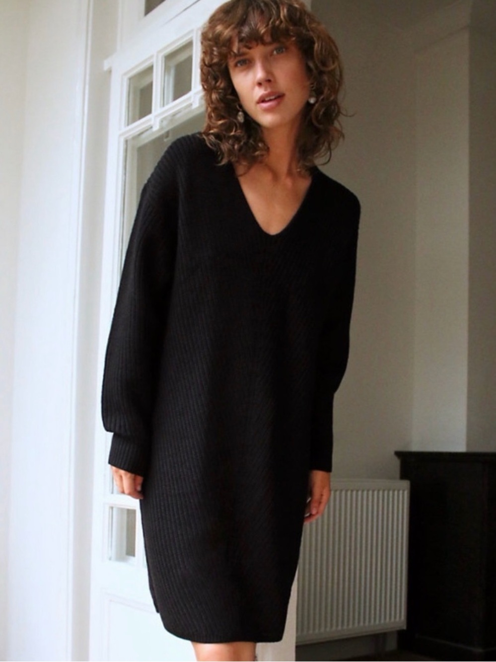 Aritzia Wilfred Seville Sweater Dress